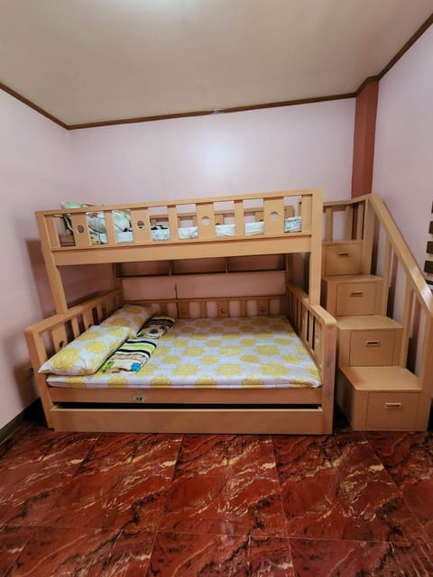 D' ALORA Transient House Bed and Breakfast in Bicol