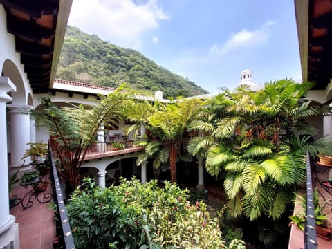 Patio, Garden, Garden view, Mountain view