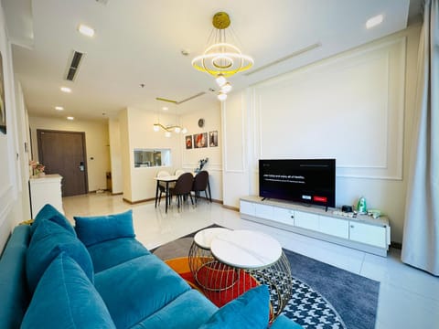 Vinhomes Central Park Apartments Luxury For Rent Apartment in Ho Chi Minh City