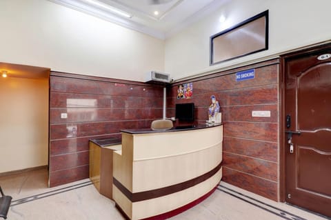 Super OYO Spot on Sunder Nivas Hotel in Bengaluru