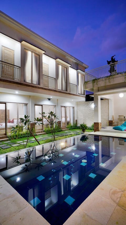 Property building, Pool view, Swimming pool, Swimming pool