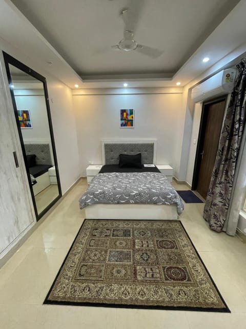 SUPER STAY NEX Vacation rental in Noida
