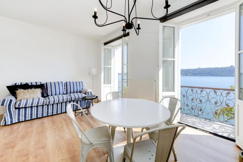 BELVEDERE - Garda Leisure Apartment in Salo