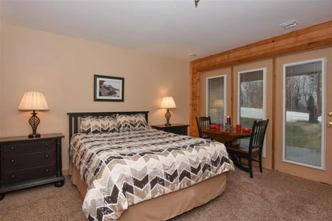 Seven Springs Stoneridge 3 Bedroom Standard Condo with Ski-In Out, Mountain Views! condo Condominio in Seven Springs