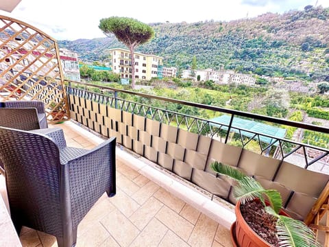 Day, Natural landscape, View (from property/room), Balcony/Terrace, Mountain view