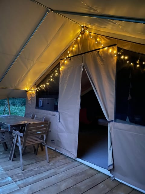 Tente Lodge Bouleau - La Téouleyre Luxury tent in Saint-Julien-en-Born