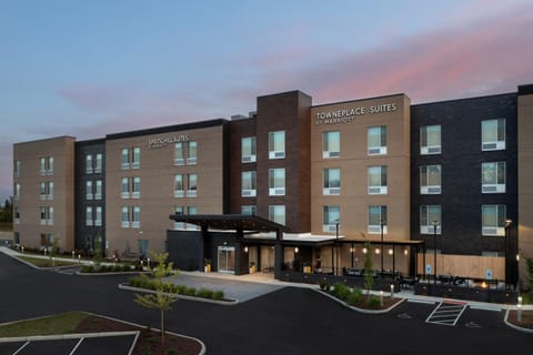 SpringHill Suites by Marriott Cincinnati Mason Hotel in Mason