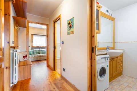 Hostdomus - Rooftop Deluxe Suite Apartment in Sestriere