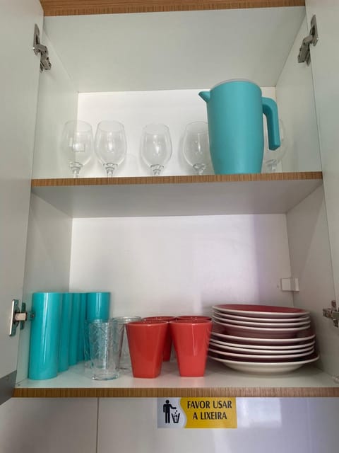 Coffee/tea facilities, Kitchen or kitchenette