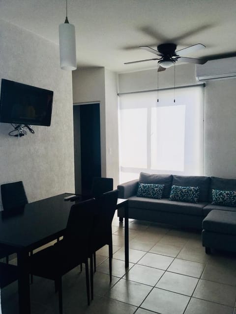 Ideal para estar en Familia Apartment in Cancun