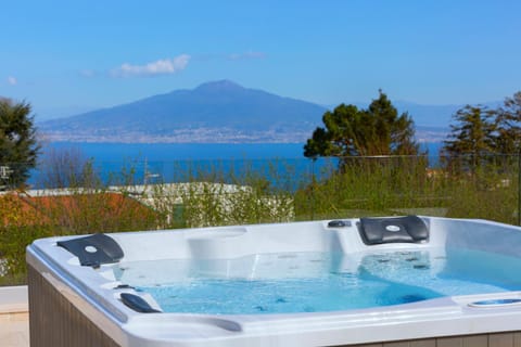 Hot Tub, Sea view