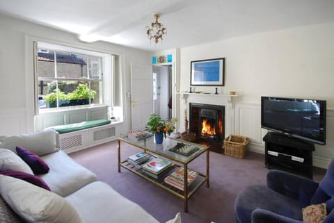 Charming Cottage in the Heart of Frome - Sun House Haus in Frome