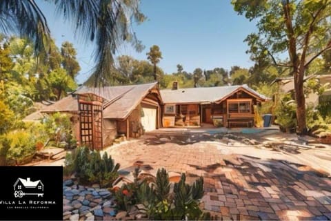 Villa La Reforma - Newly Designed 4BR HOUSE & POOL in Los Angeles by Topanga Casa de campo (Villa) in Woodland Hills