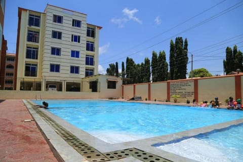 Roma Stays Mwtapa Luxury Apartments 3 bedrooms & swimming pool Copropriété in Mombasa County