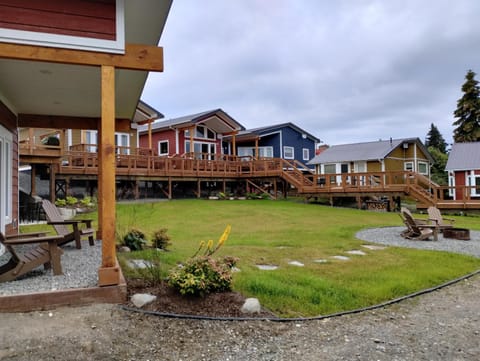 Dockside Cabin - Homer Seaplane Base House in Homer