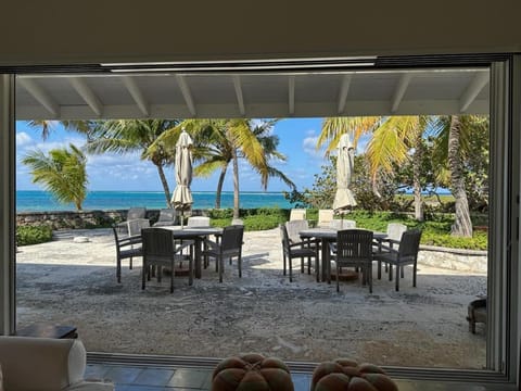 Twin Coves House home House in North Eleuthera