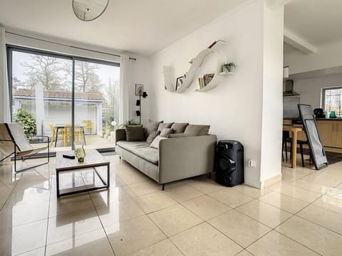 Villa lumineuse à Stella-Plage, jardin clos, terrasse, proche plage et commerces - 6 personnes - FR-1-236-151 House in Hauts-de-France