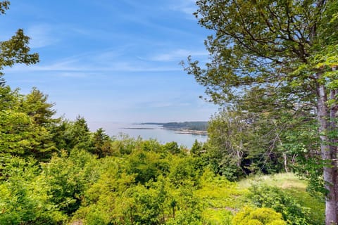 Sea Bell Retreat House in Phippsburg