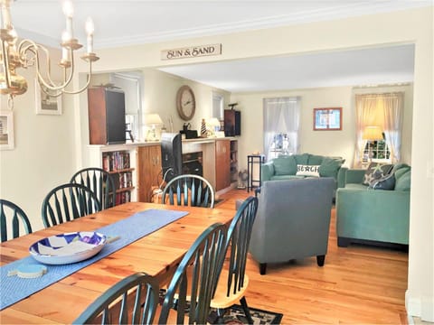 209 Indian Hill Road Chatham Cape Cod - Perfectly Content House in Harwich