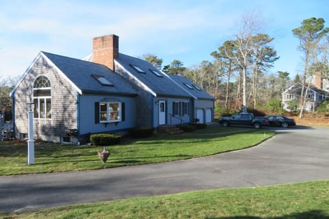335 Meetinghouse Road South Chatham Cape Cod - Chatham Tides House in Harwich