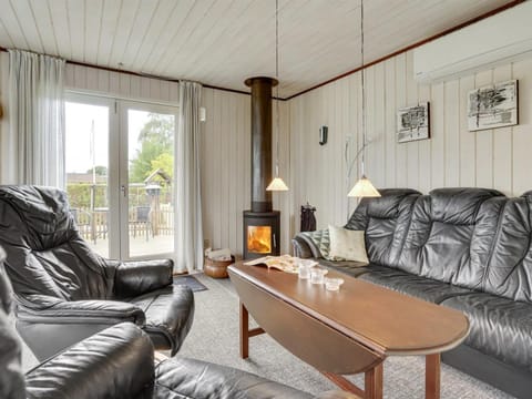 Holiday Home Asya - 600m from the sea in Funen by Interhome House in Bogense