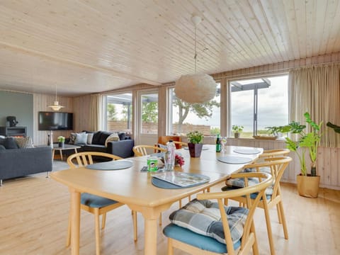 Holiday Home Sigurd - 20m from the sea in Funen by Interhome Casa in Middelfart