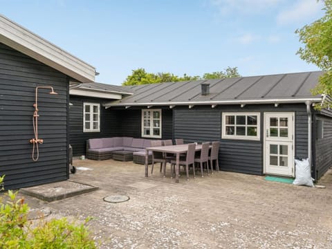 Holiday Home Gunlef - 50m from the sea by Interhome House in Svendborg