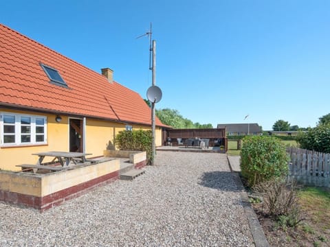 Holiday Home Aki - all inclusive - 1-5km from the sea by Interhome House in Rudkøbing