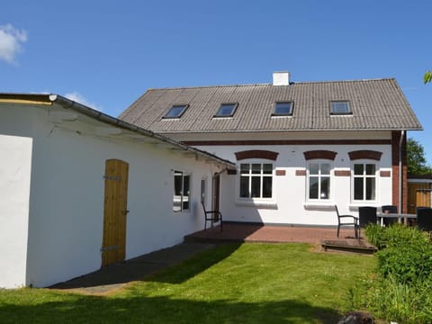 Holiday Home Veli - 1-7km from the sea in Western Jutland by Interhome House in Region of Southern Denmark