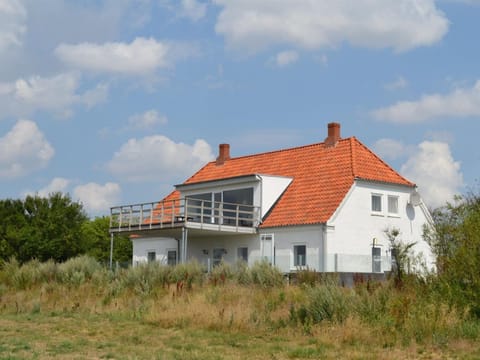 Holiday Home Ammy - 7-5km from the sea in Western Jutland by Interhome House in Nordfriesland