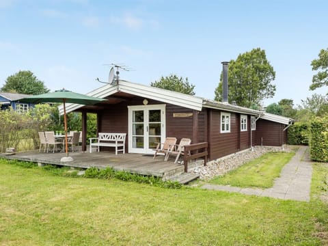 Holiday Home Gudmunde - 200m from the sea by Interhome House in Augustenborg