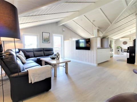 Holiday Home Sirka - 200m from the sea in Western Jutland by Interhome Haus in Vejers