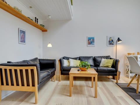 Apartment Tofan - 100m to the inlet in NW Jutland by Interhome Apartment in Vestervig