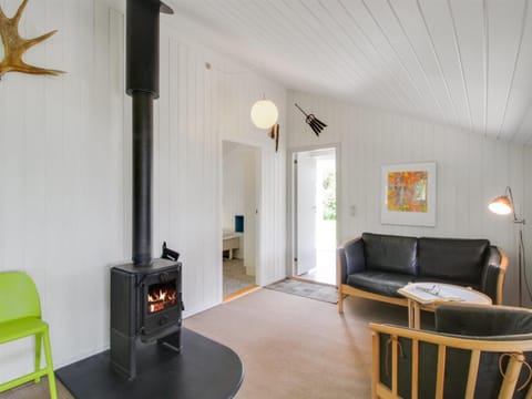 Holiday Home Eske - 200m to the inlet in The Liim Fiord by Interhome Casa in Brovst