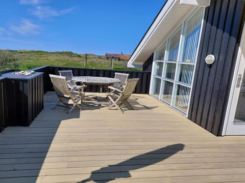 Holiday Home Sixten - 450m from the sea in NW Jutland by Interhome House in Hirtshals