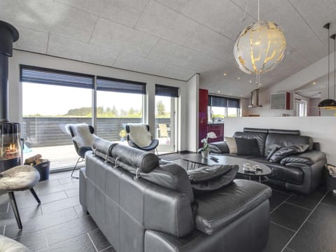 Holiday Home Minna - 975m from the sea in NW Jutland by Interhome House in Lønstrup