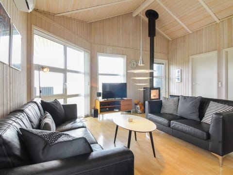 Holiday Home Mette - all inclusive - 60m from the sea in NW Jutland by Interhome House in Lønstrup