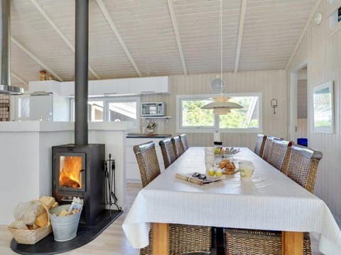 Holiday Home Harriet - 800m from the sea in NW Jutland by Interhome House in Lønstrup