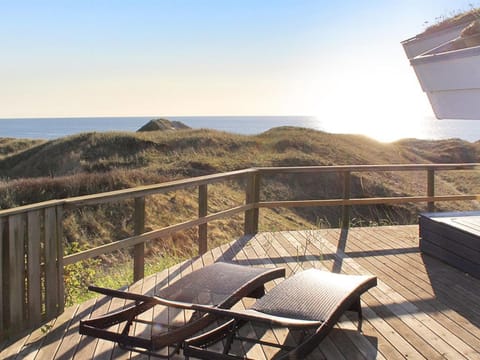 Holiday Home Mafalda - 260m from the sea in NW Jutland by Interhome House in Hirtshals