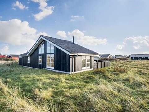 Holiday Home Rodna - 350m from the sea in NW Jutland by Interhome House in Hirtshals