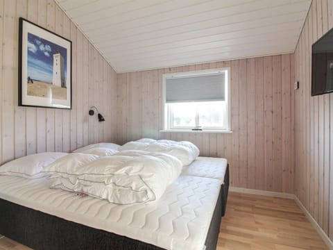 Holiday Home Eskil - 500m from the sea in NW Jutland by Interhome House in Hirtshals