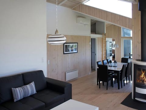 Holiday Home Simona - 300m from the sea in NW Jutland by Interhome House in Hirtshals