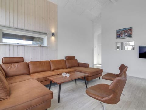 Holiday Home Grith - 1km from the sea in NW Jutland by Interhome Casa in Hirtshals