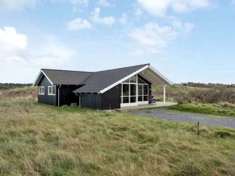 Holiday Home Frejdis - 1-1km from the sea in NW Jutland by Interhome House in Hirtshals