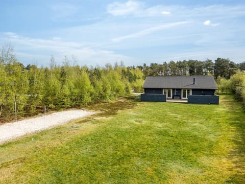 Holiday Home Ellie - 300m from the sea in NE Jutland by Interhome House in Västra Götaland County