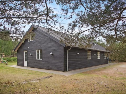 Holiday Home Beka - 500m from the sea in NE Jutland by Interhome House in Västra Götaland County