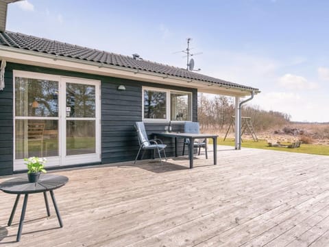 Holiday Home Hampus - 500m from the sea in NE Jutland by Interhome House in Frederikshavn