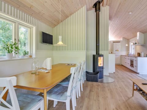 Holiday Home Santtu - 600m from the sea in NE Jutland by Interhome House in Frederikshavn