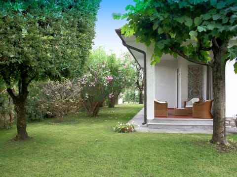 Villa Villa Martino by Interhome Villa in Forte dei Marmi