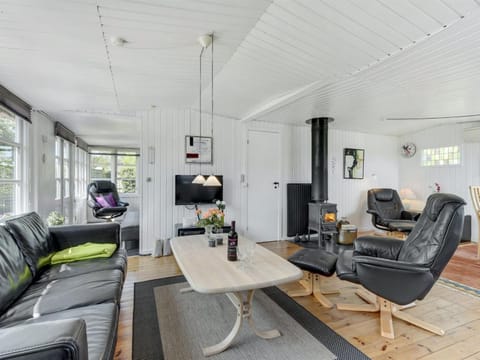 Holiday Home Tyyni - 75m from the sea in SE Jutland by Interhome House in Sønderborg